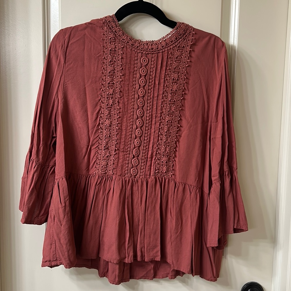 Cute peplum top xl boho